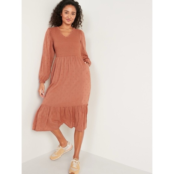 NWT Old Navy Smocked Eyelet Clip Dot Midi Dress - Warm Hickory - Picture 1 of 13